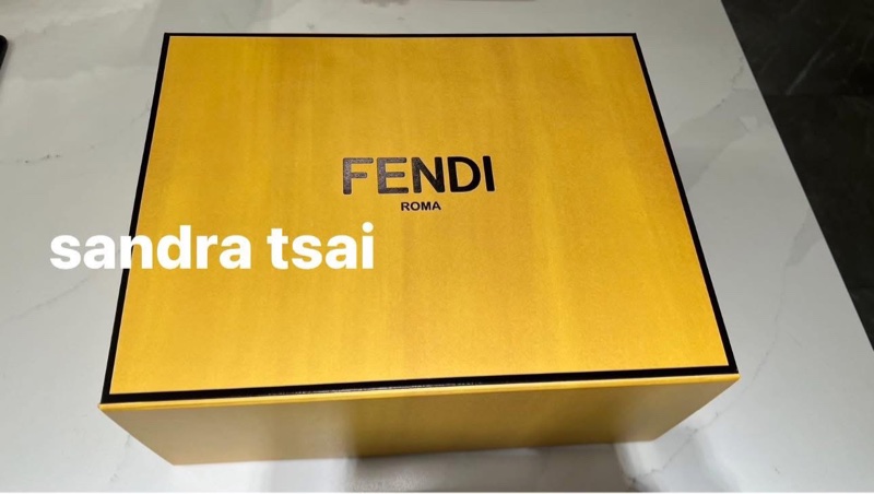 Fendi mini peekaboo 特殊內裡超限量-1
