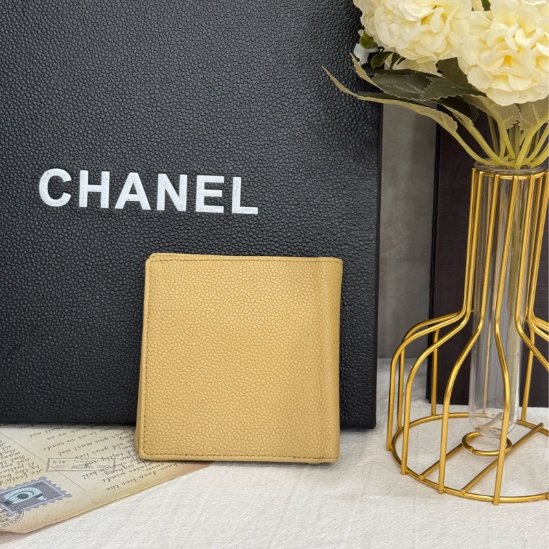 Chanel 奶茶色短夾-2