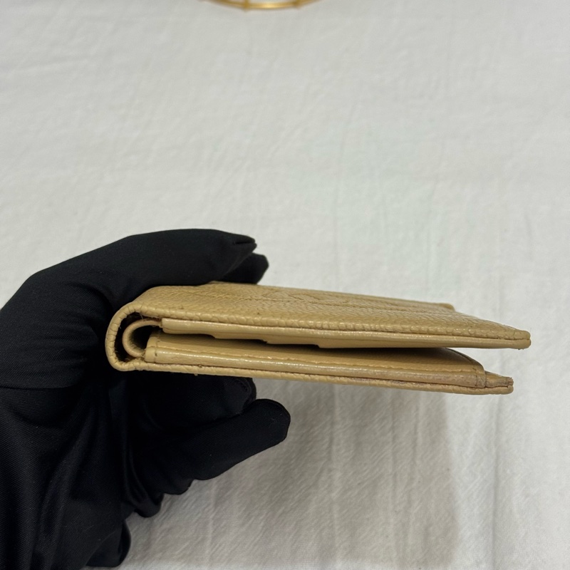 Chanel 奶茶色短夾-7