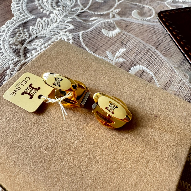 未使用品 Celine 馬蹄形 金銀色 䄂口鈕 䄂扣 禮物 西裝配件-1