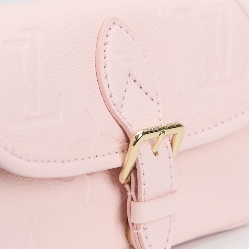 Lv nano diane 法棍包-10