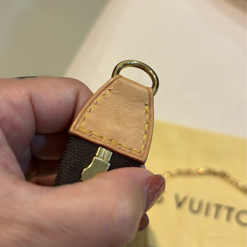 Lv 大麻將包23.5公分-3