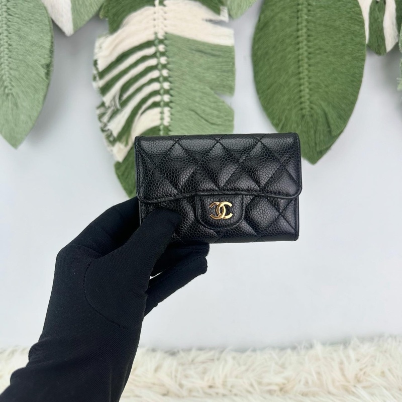 CHANEL 黑金荔枝牛皮卡片包-0