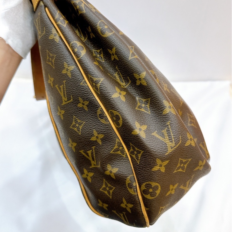 LV 老花南瓜包-1