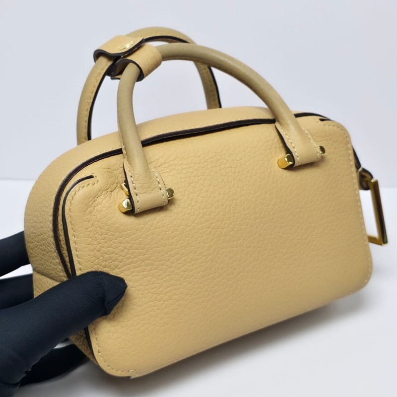 Delvaux Cool Box Nano-10