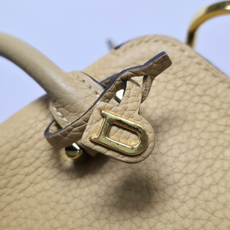 Delvaux Cool Box Nano-23