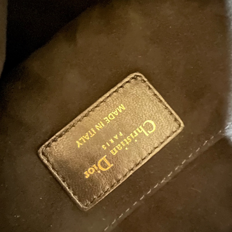 ෆ Dior Vibe Hobo-14