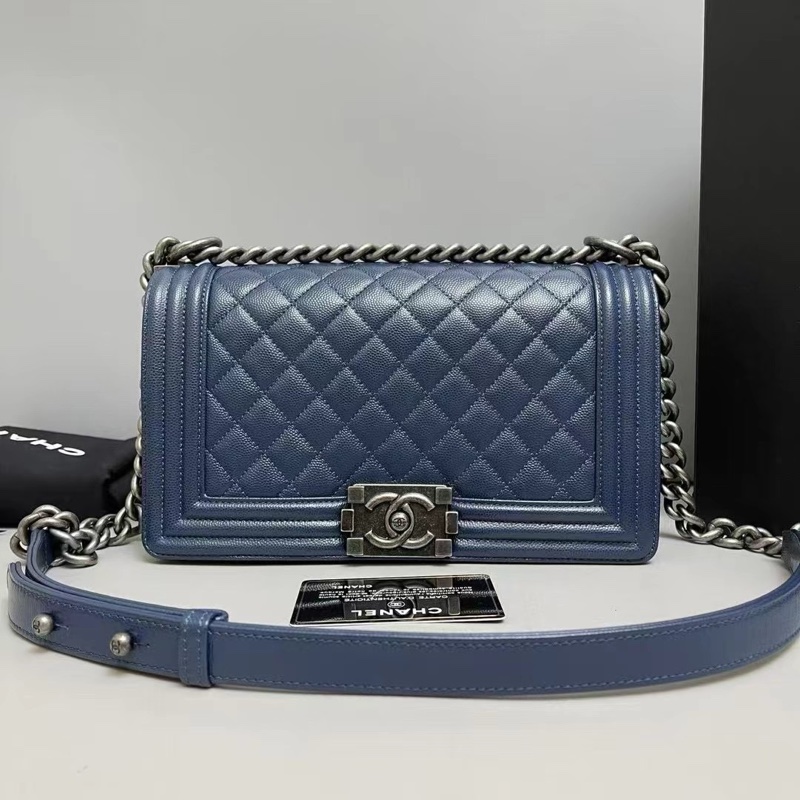NOW BAGS｜【二手代購】Chanel leboy中號深藍色牛皮荔枝紋包 25開-1