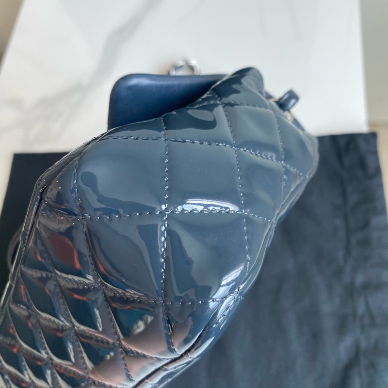 Chanel 漆皮菱格coco20-7