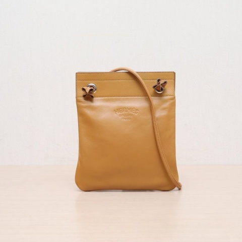 HERMES(愛馬仕) Aline 馬夫包 Mini 19 2S芝麻色 Swift皮 Z刻 銀扣