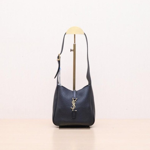 SAINT LAURENT(聖羅蘭) LE 5 À 7 HOBO Baby 黑色  金扣