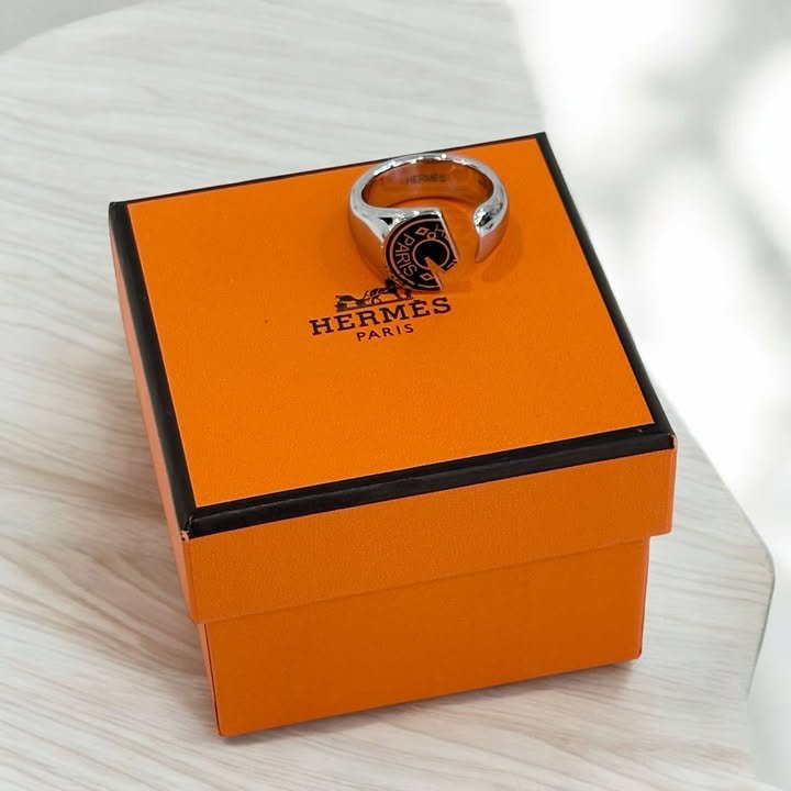 Hermes馬頭造型戒指58號-4