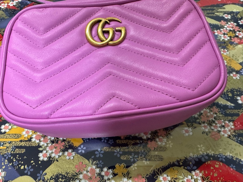 Gucci 447632紫羅蘭牛皮斜背馬夢相機包Marmont-2
