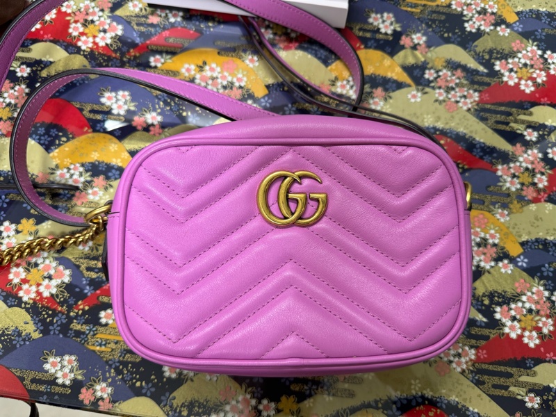 Gucci 447632紫羅蘭牛皮斜背馬夢相機包Marmont-5