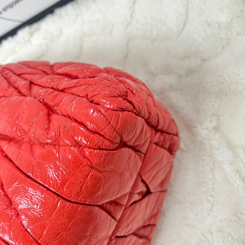 Miumiu 紅色tote bag-11