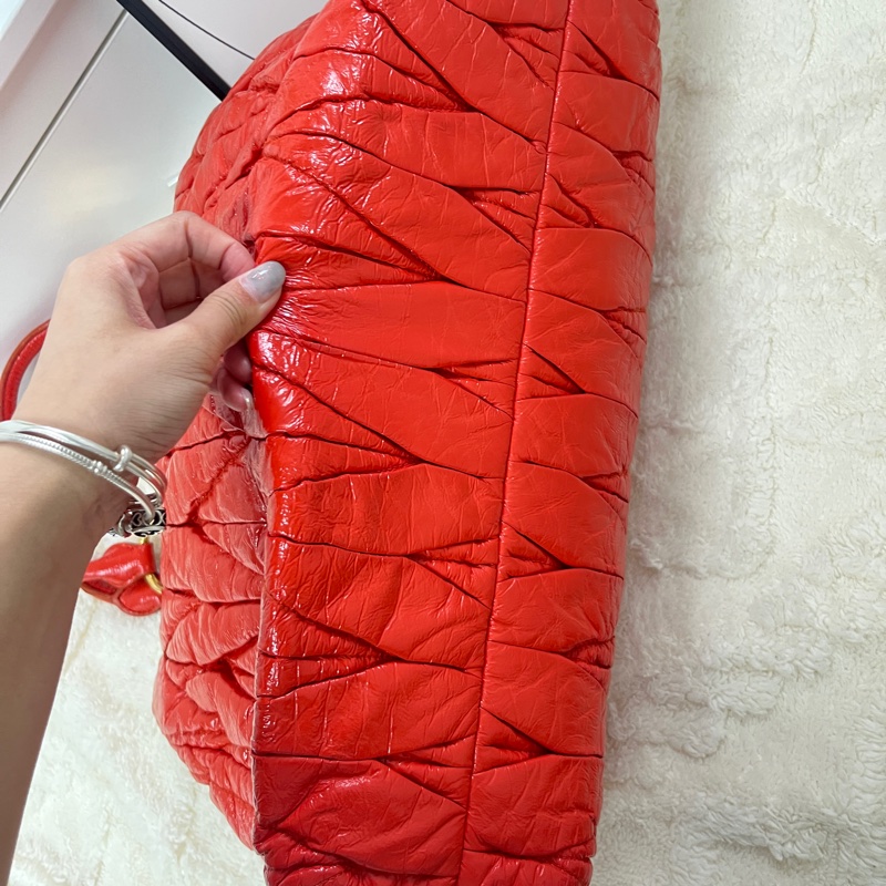 Miumiu 紅色tote bag-19