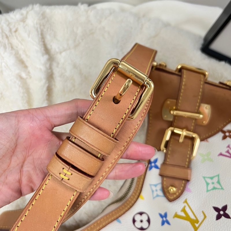 Lv vintage hobo 白三彩-6