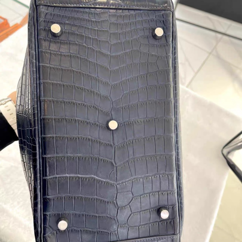 愛馬仕Lindy30 深海藍霧面鰐魚皮 銀扣 框M刻 二手好成色-4