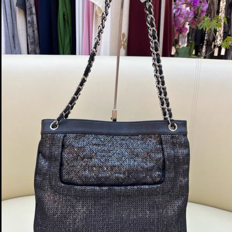 Chanel • 大Logo 亮片黑銀牛皮網格包-4