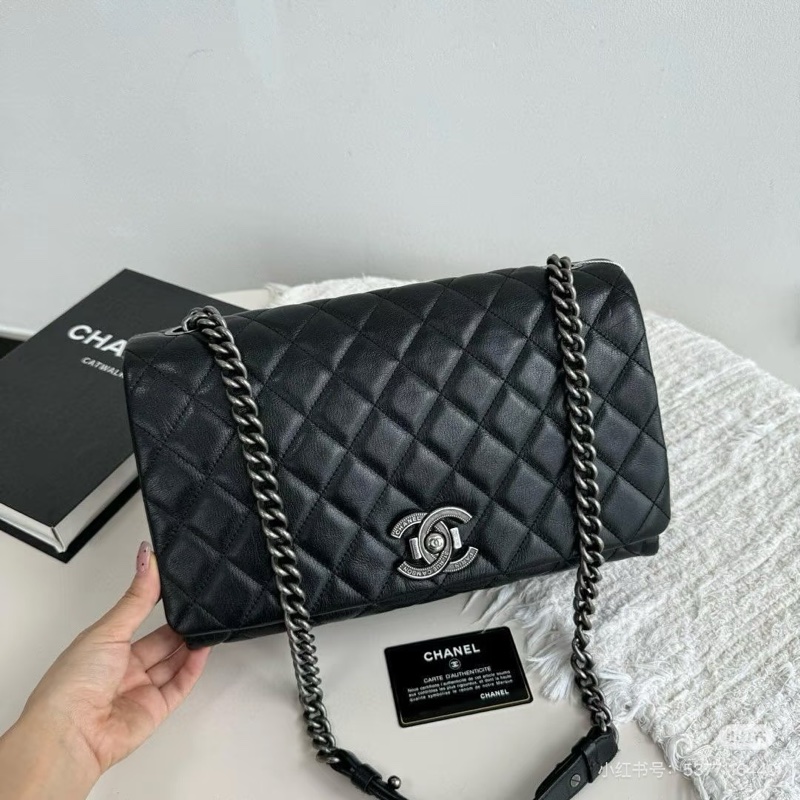 Chanel • 孟買系列 黑銀荔枝牛皮鏈條包-0