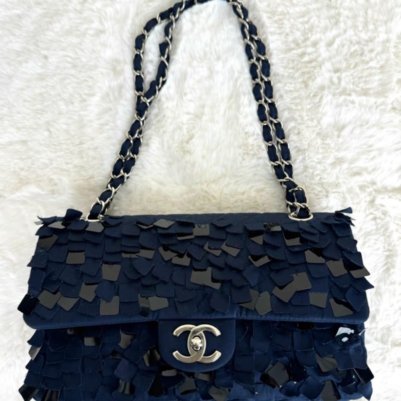 Chanel • Cf 25 緞面午夜藍銀釦 中號 秀款-3