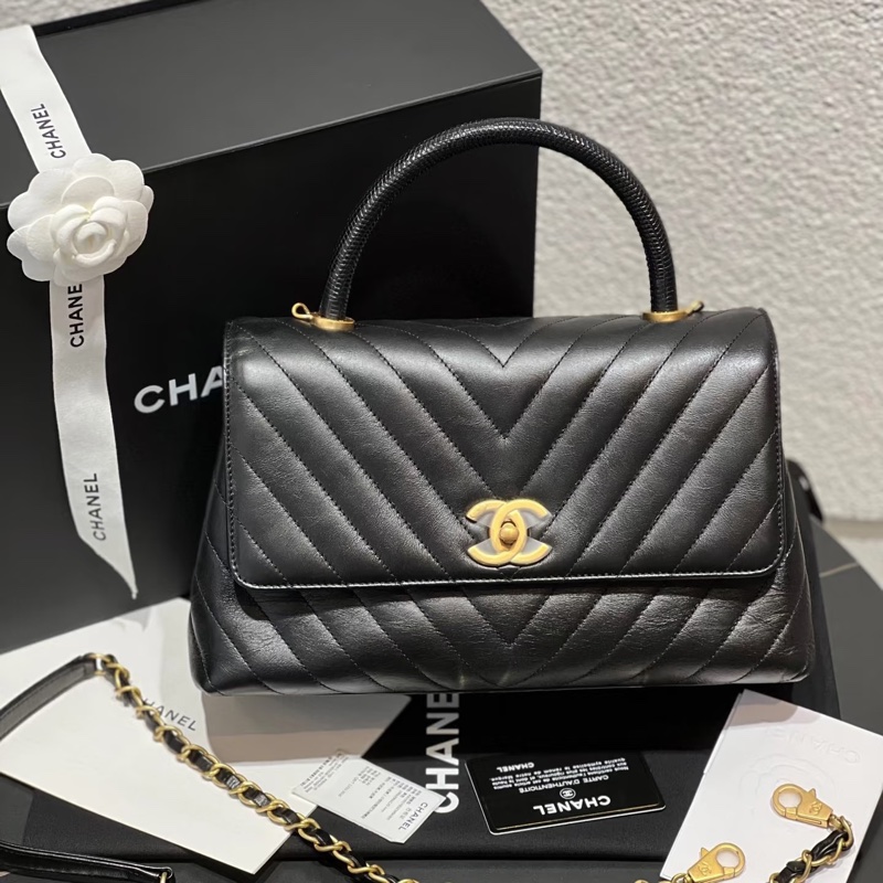 Chanel • Coco Handle 中號 山形紋油蠟牛皮蜥蜴皮手柄 絕版-0