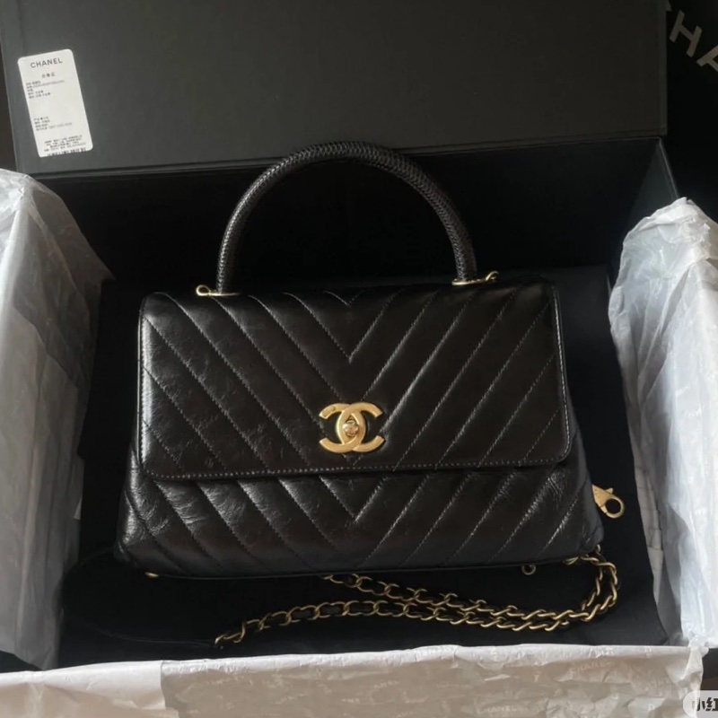 Chanel • Coco Handle 中號 山形紋油蠟牛皮蜥蜴皮手柄 絕版-2