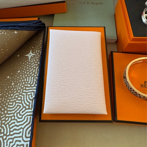 全新Hermes calvi山羊皮卡夾