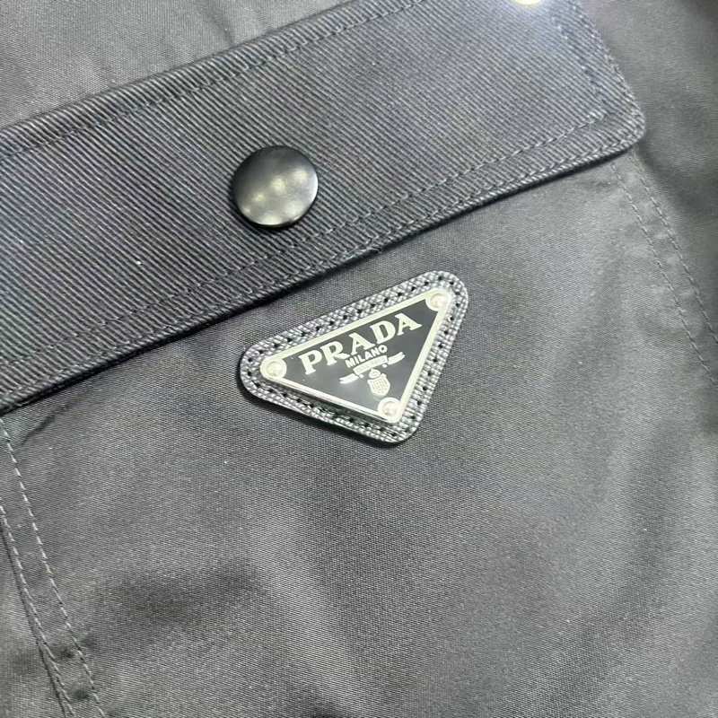 Prada棉外套-2