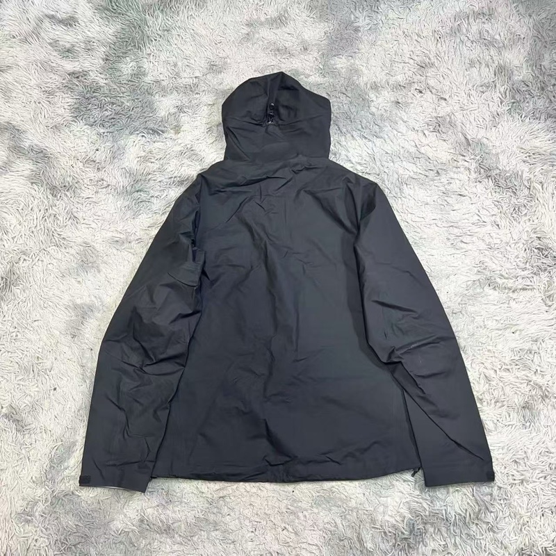 Arcteryx 始祖鳥 beta 衝鋒衣 衝鋒外套 外套 黑色外套-1