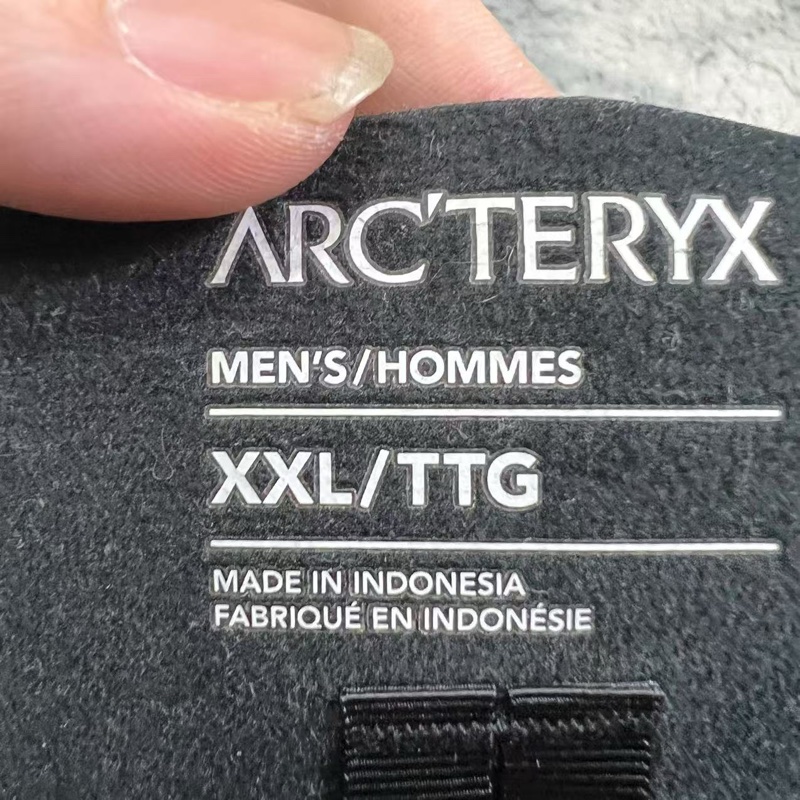 Arcteryx 始祖鳥 beta 衝鋒衣 衝鋒外套 外套 黑色外套-3