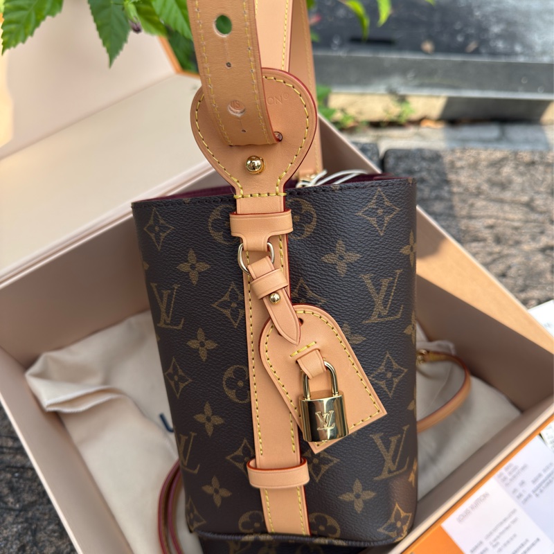 全新LV ALL In BB Monogram老花帆布水桶包M12925現貨-12