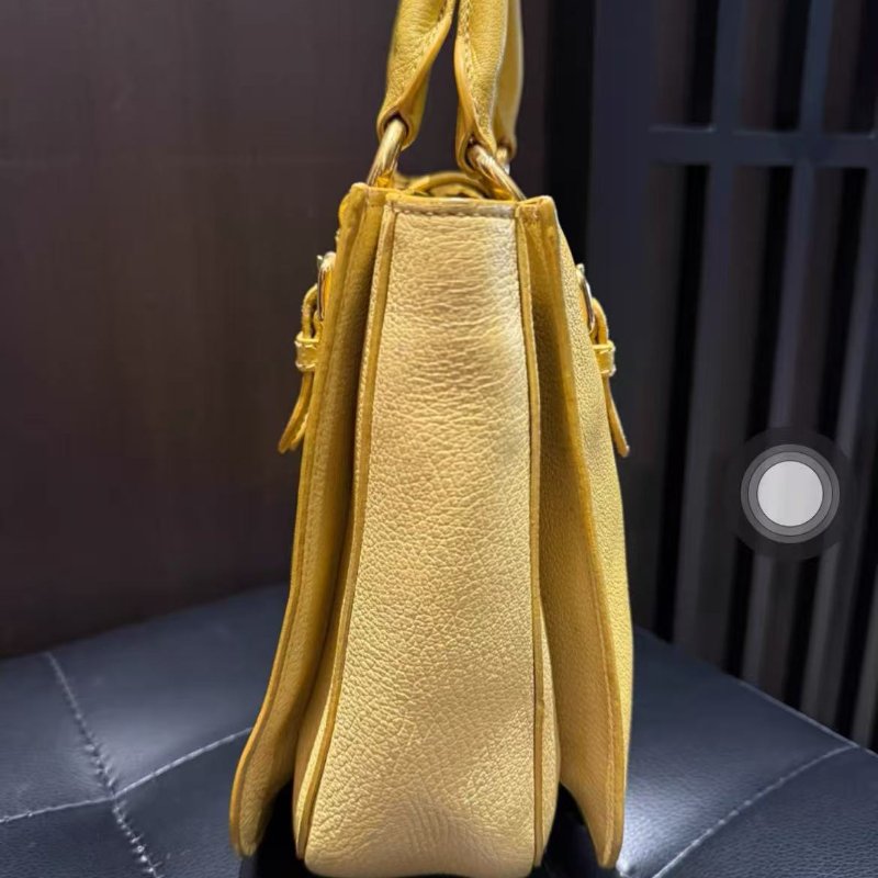 miumiu 黃色手提單肩斜背包 27.5*7*20cm 99新 配件塵袋-4