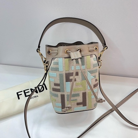 Fendi Mon Tresor bag