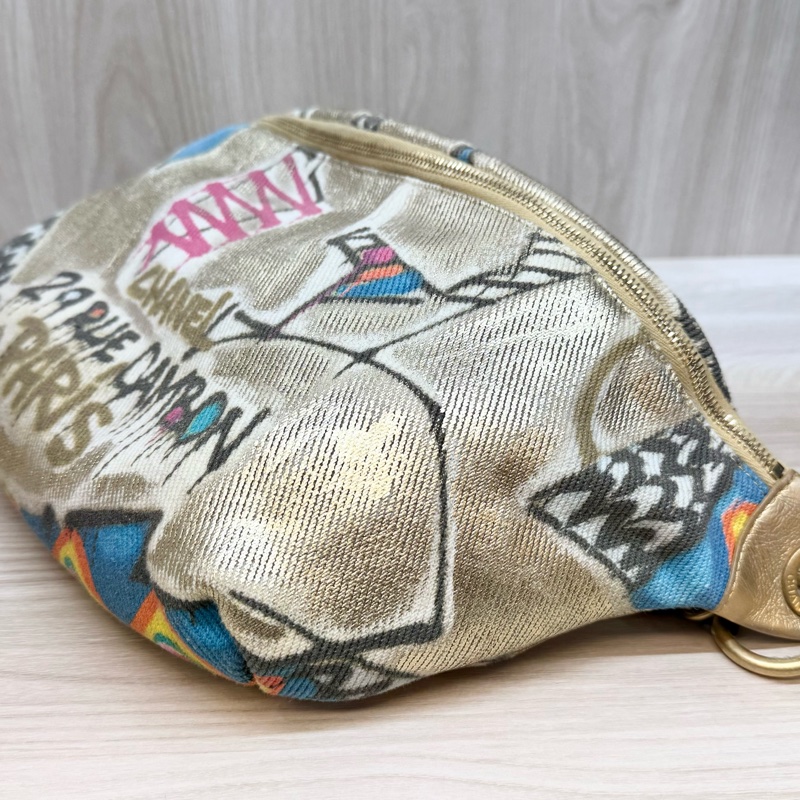 chanel 超閃✨金色塗鴉款胸背包 AS0868-15
