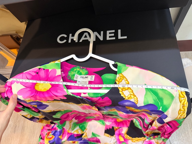 Celine 鮮豔花🌺🏝️夏天要來了~開釦上衣 高級品質100%絲 襯衫上衣-3