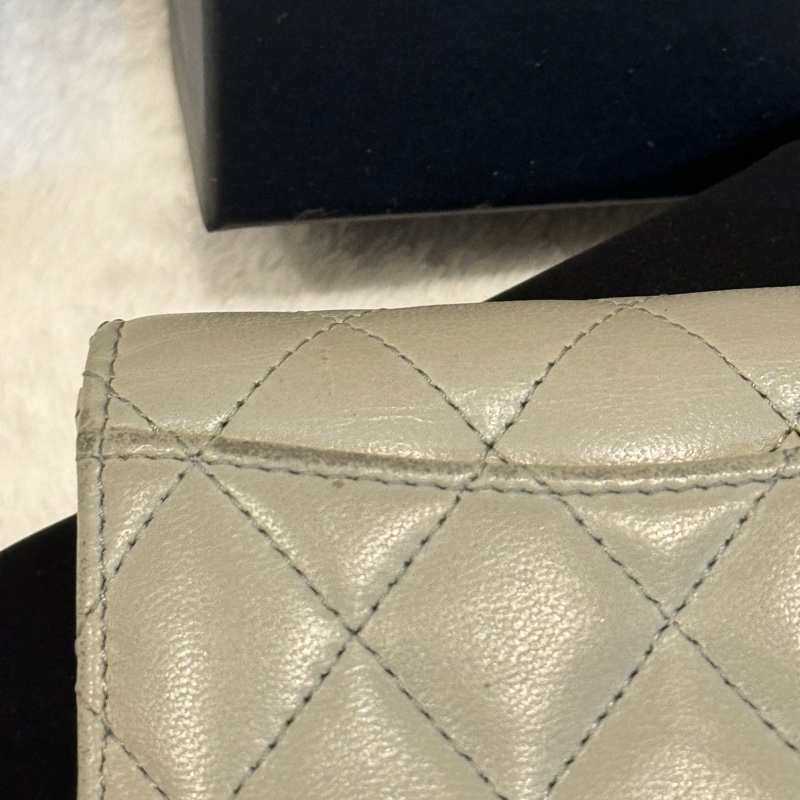 CHANEL 小羊皮 短夾 灰綠色-25