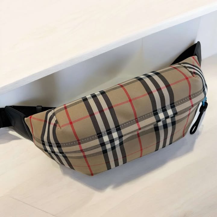 BURBERRY Vintage經典格紋棉腰包-4