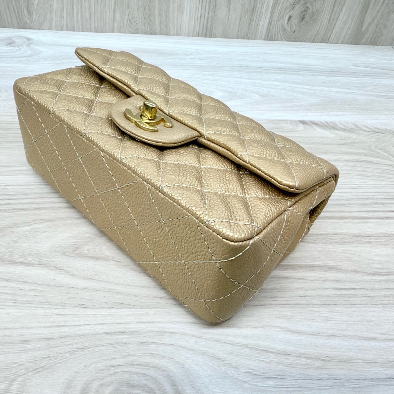 CHANEL金色牛皮金釦COCO20/A69900-6