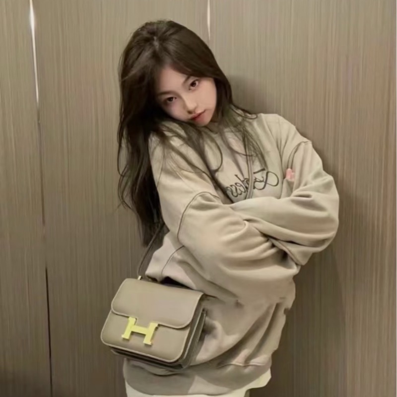 平台最低價金剛色風衣灰✨ HERMÈS 愛馬仕 Constance 康康 24 M8 銀河灰 風衣灰Gris Asphalte Epsom牛皮 玫瑰金扣-7