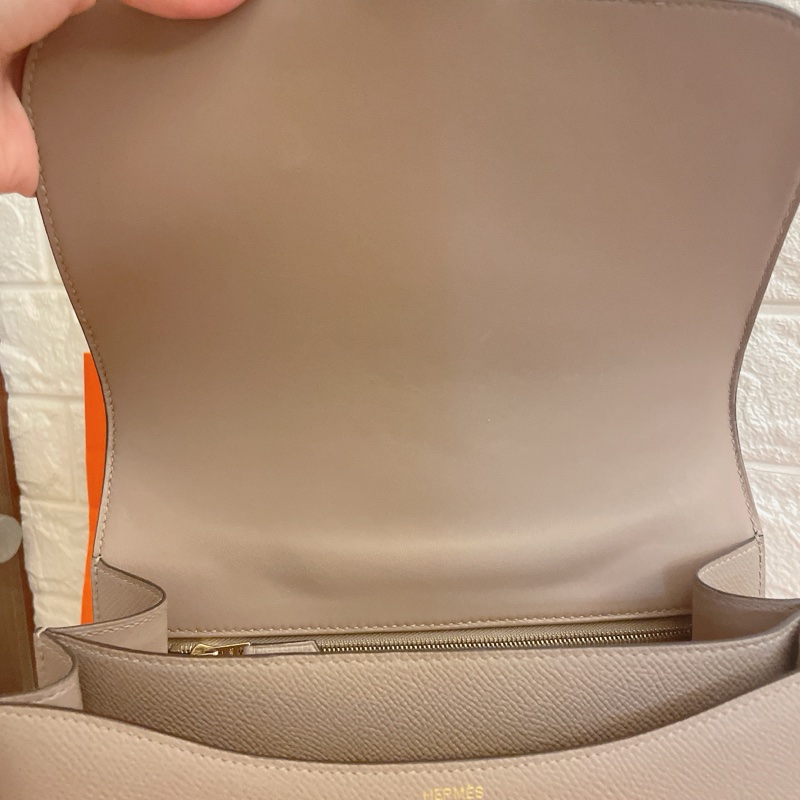 平台最低價金剛色風衣灰✨ HERMÈS 愛馬仕 Constance 康康 24 M8 銀河灰 風衣灰Gris Asphalte Epsom牛皮 玫瑰金扣-41