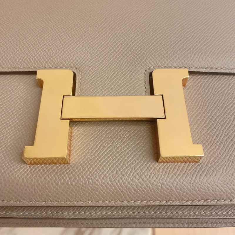 平台最低價金剛色風衣灰✨ HERMÈS 愛馬仕 Constance 康康 24 M8 銀河灰 風衣灰Gris Asphalte Epsom牛皮 玫瑰金扣-42