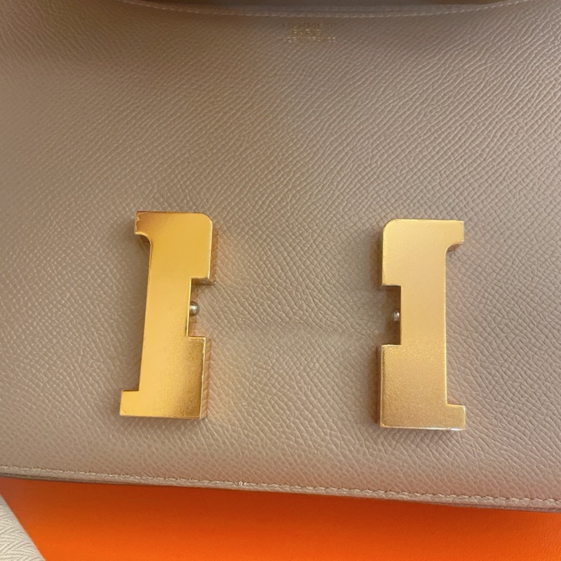 平台最低價金剛色風衣灰✨ HERMÈS 愛馬仕 Constance 康康 24 M8 銀河灰 風衣灰Gris Asphalte Epsom牛皮 玫瑰金扣-44