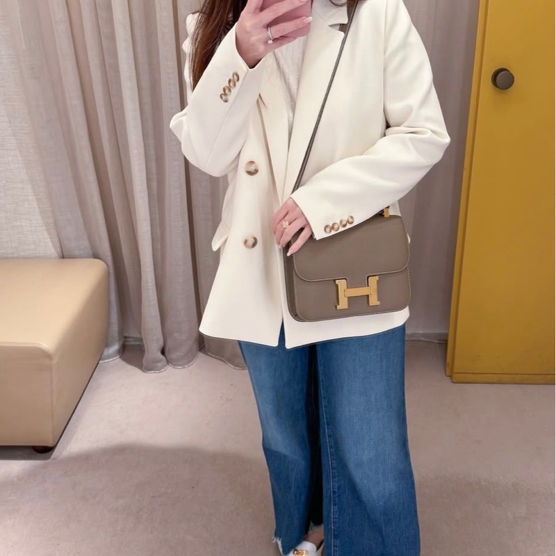 平台最低價金剛色風衣灰✨ HERMÈS 愛馬仕 Constance 康康 24 M8 銀河灰 風衣灰Gris Asphalte Epsom牛皮 玫瑰金扣-35