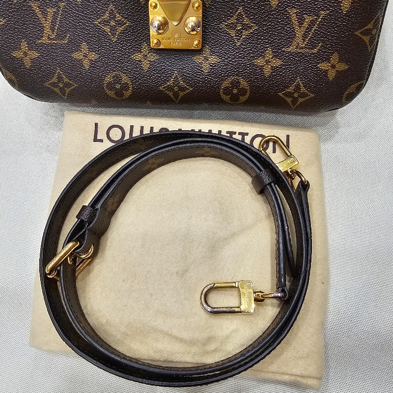 LV 老花郵差包(95成新)-7