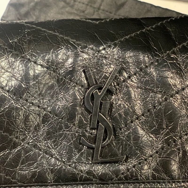 🈶購證 #全網最低 #新款d扣 Ysl Niki baby黑銀 99新離櫃未使用閒置品💫-14
