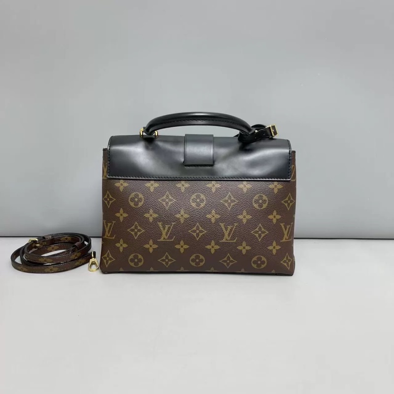 99新閒置🈶購證 Lv one handle老花郵差斜挎包🈶長背帶-1