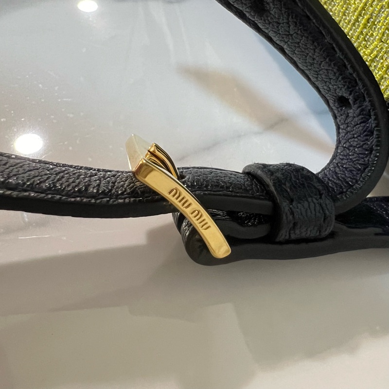 ෆ Miu miu 牛仔斜背翻面兩用包 Y2K 千禧必備🦄-8