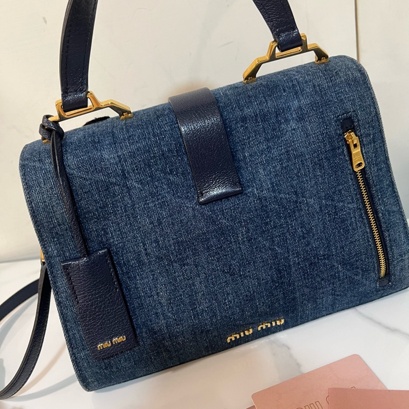 ෆ Miu miu 牛仔斜背翻面兩用包 Y2K 千禧必備🦄-28