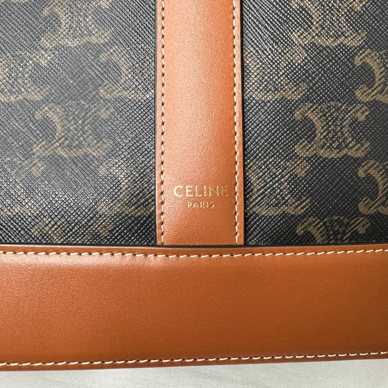 CELINE 小號TRIOMPHE凱旋門水桶包-7